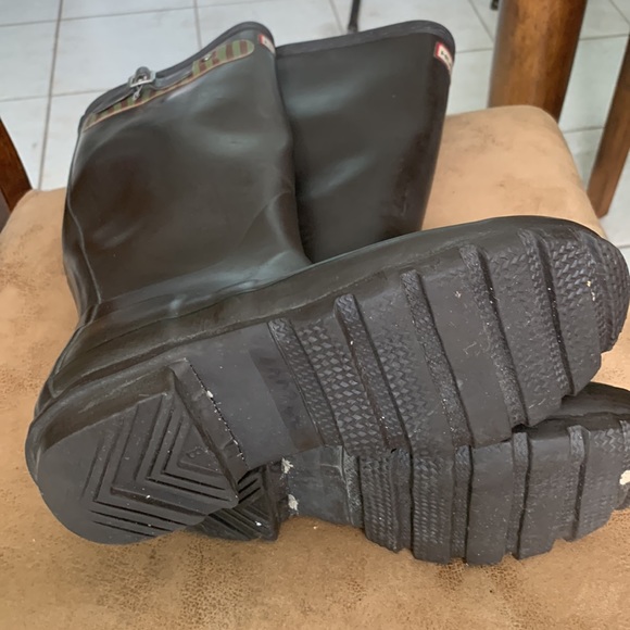 Hunter rain boots dark brown sz. 6 - Picture 7 of 7